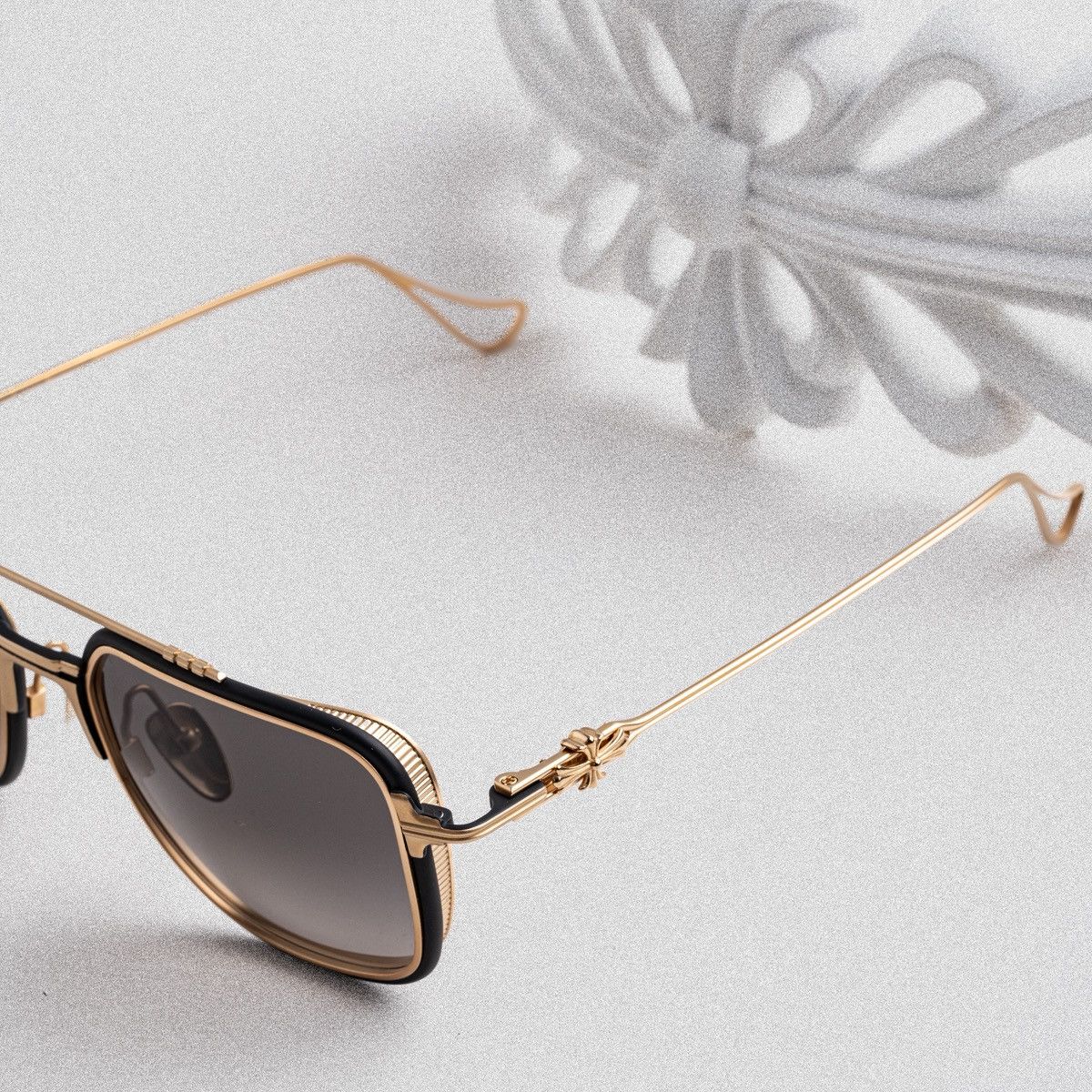 Chrome Hearts CHROME HEARTS HUMPSTER MATTE BLACK/ GOLD PLATED SUNGLASSES Size ONE SIZE - 3 Thumbnail