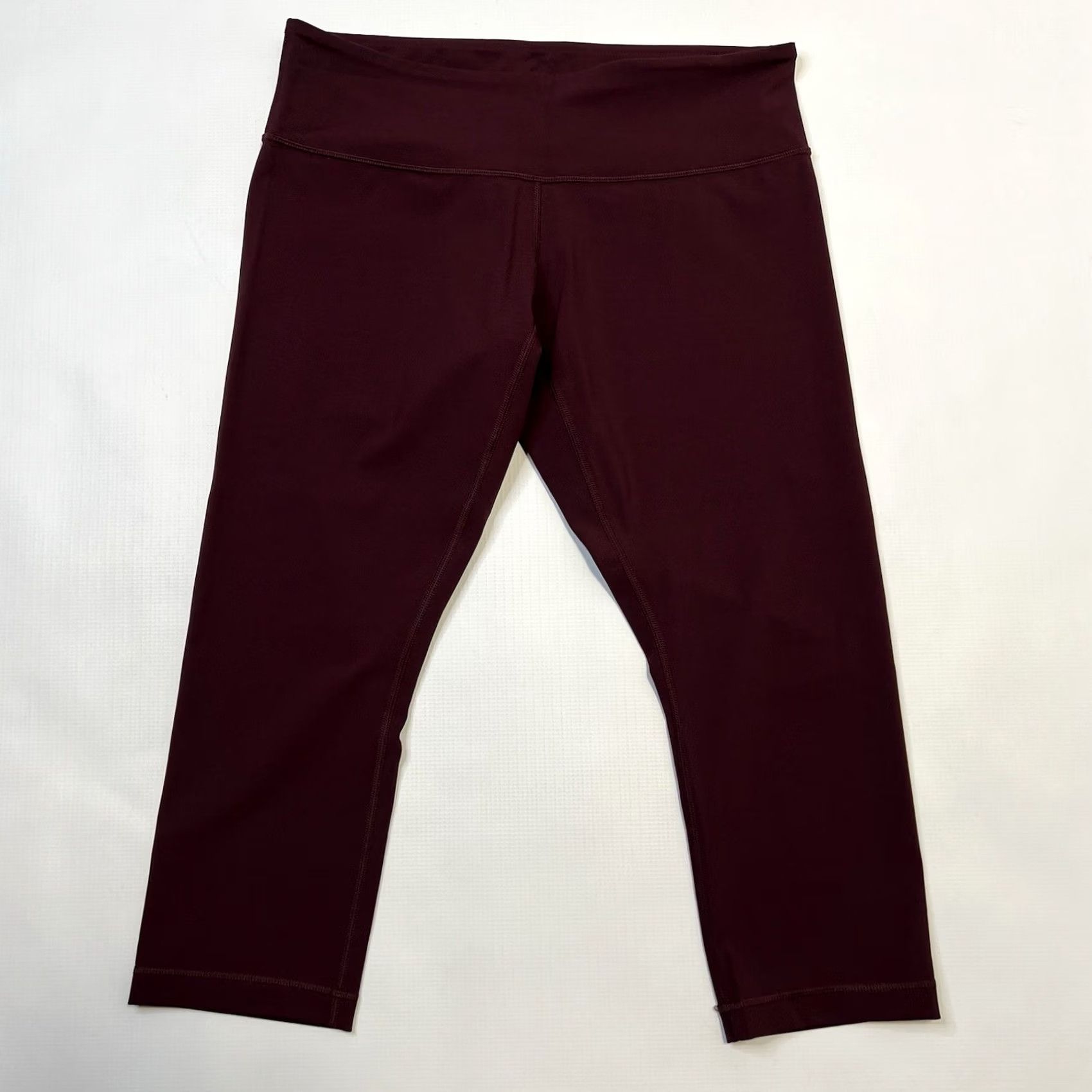 Lululemon Lululemon Leggings Womens 10 Burgundy Wunder Under Low Rise Wicking Athletic Cropped Stretch Activewear Yoga Mens? Size 32" / US 10 / IT 46 - 2 Thumbnail