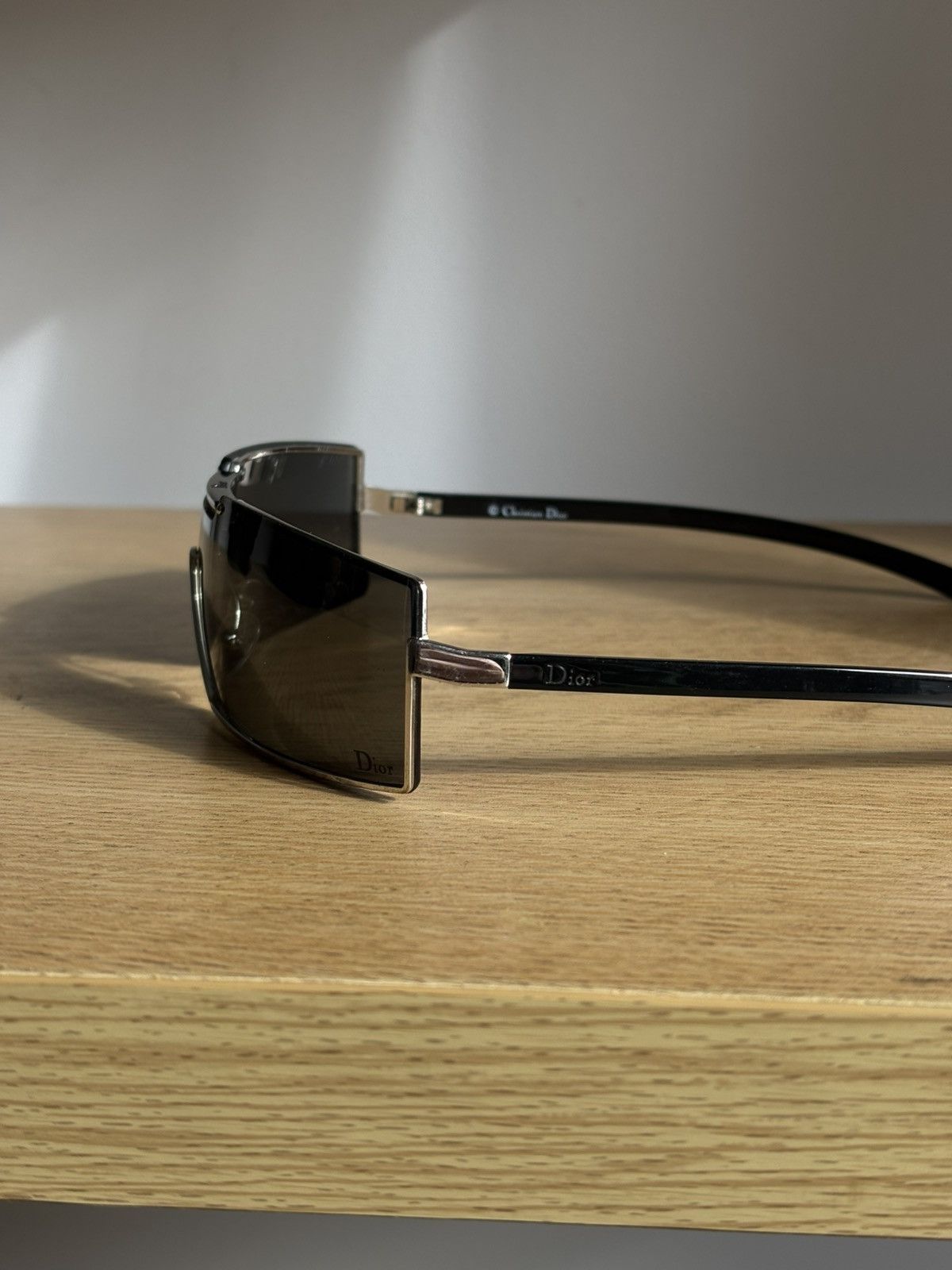 Dior Dior Sunglasses Viktim 2 Wrap Shield Symbole Star Flame Size ONE SIZE - 6 Thumbnail