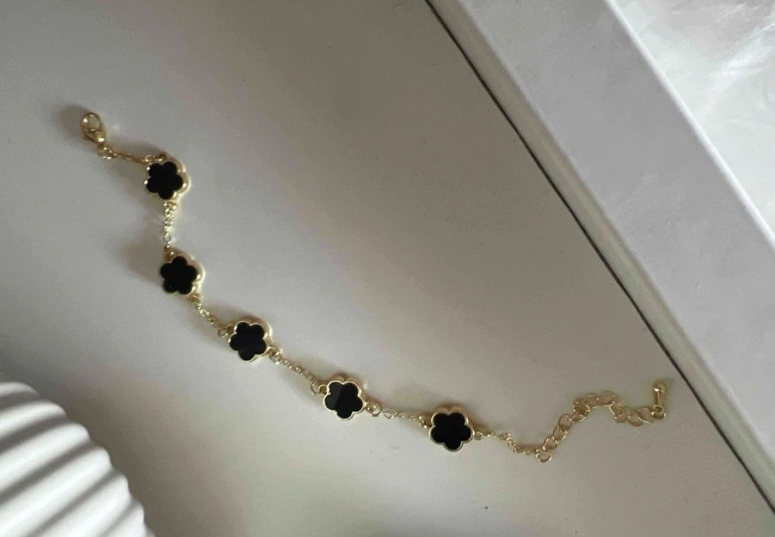 Vintage Clover trending braclet Size ONE SIZE - 4 Thumbnail