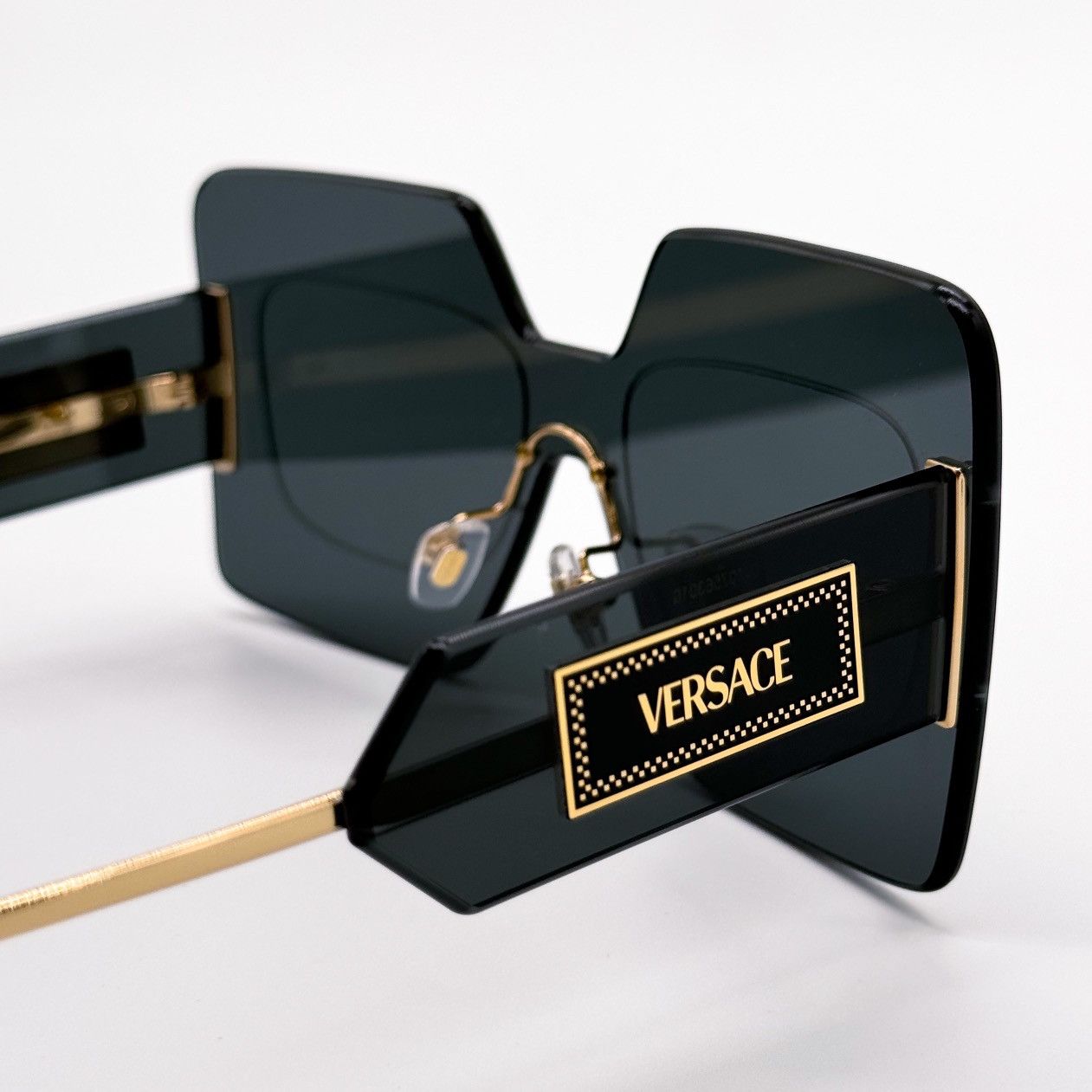 Versace NEW VERSACE VE2277 100287 BLACK MOD 2277 1002/87 SUNGLASSES Size ONE SIZE - 6 Thumbnail