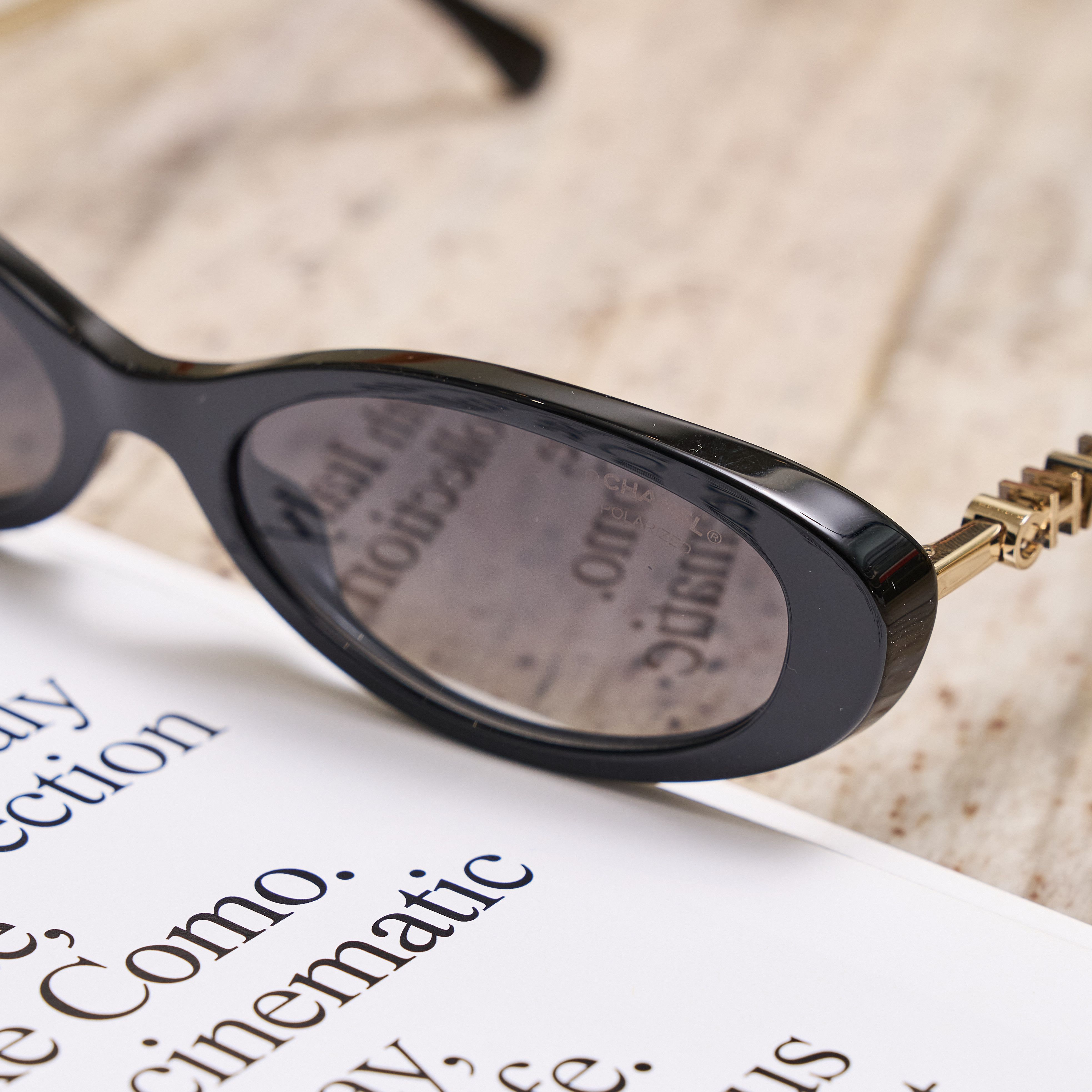 Chanel CHANEL SUNGLASSES 5565 C622S8 Size ONE SIZE - 3 Thumbnail