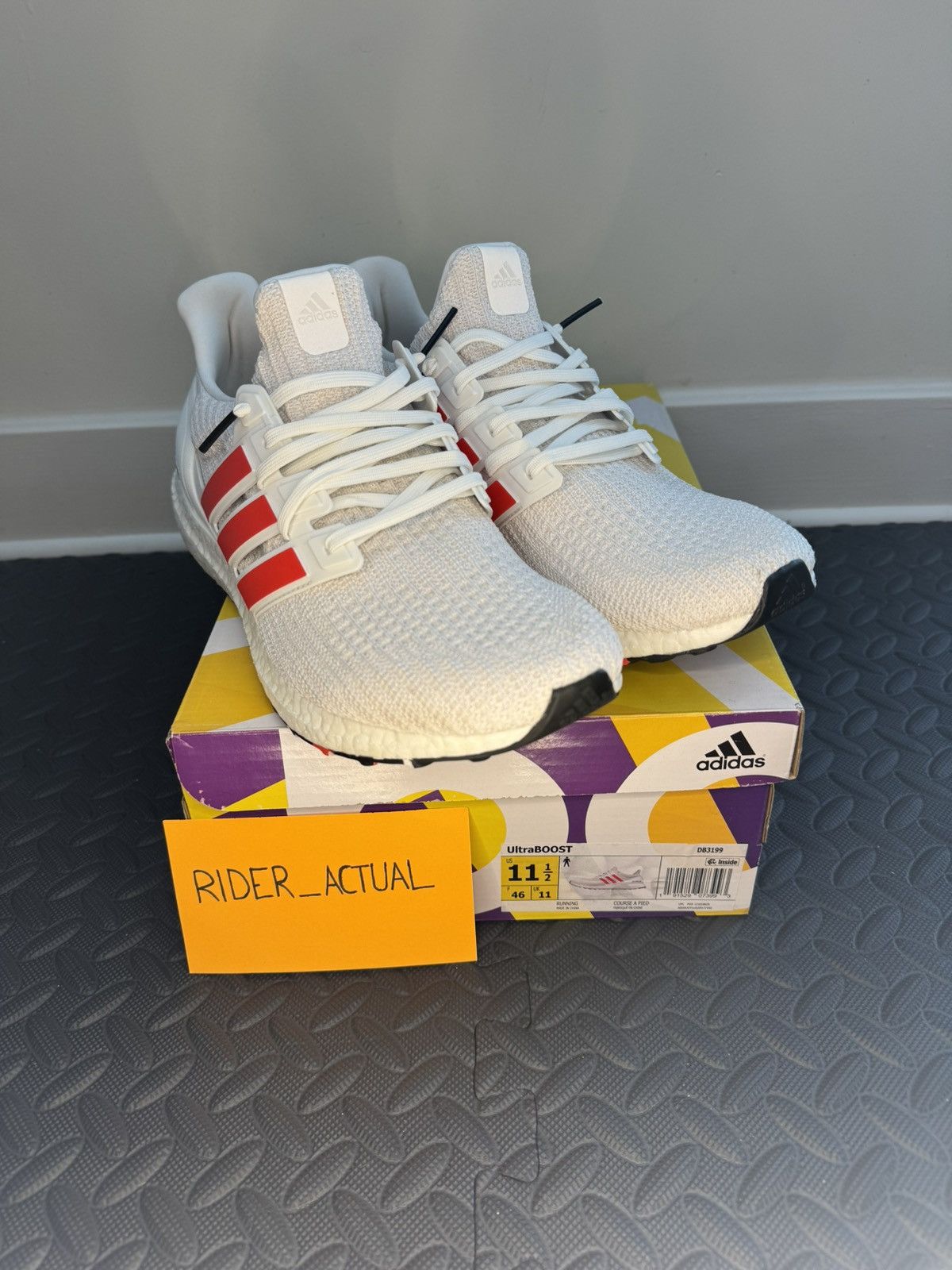 Adidas Adidas UltraBOOST Size US 11.5 / EU 44-45 - 6 Thumbnail