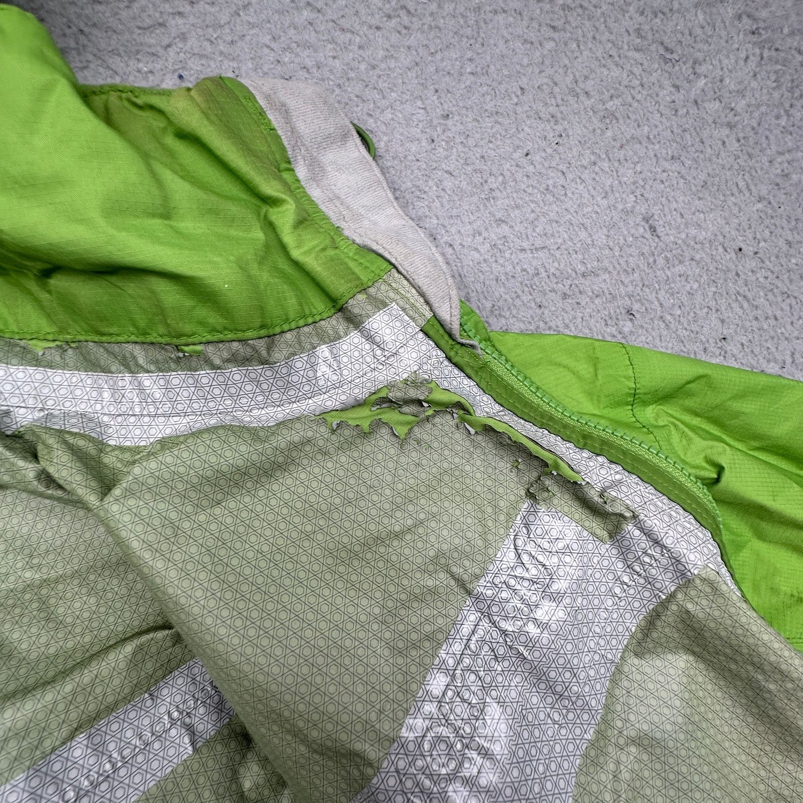 Marmot Marmot Nylon Windbreaker Jacket Mens Medium Hooded Size US M / EU 48-50 / 2 - 14 Thumbnail
