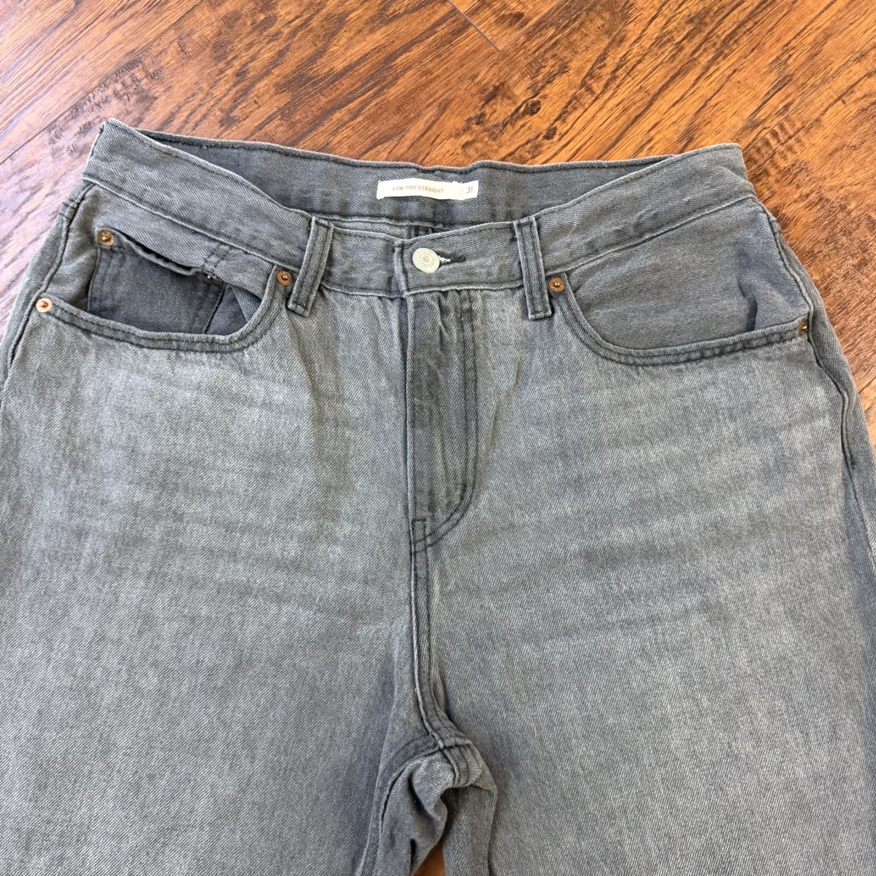 Levi's Levi's Jeans Womens 31 Gray Straight Low Pro 100% Cotton Denim 31x30 Regular Inseam Jeans Womens Gray Size 24" / US 00 / IT 34 - 3 Thumbnail