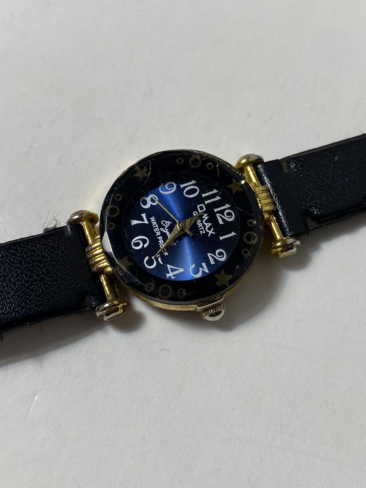 Jewelry Elegant Omax Watch with Starry Details - Japanese Brand Size ONE SIZE - 10 Thumbnail