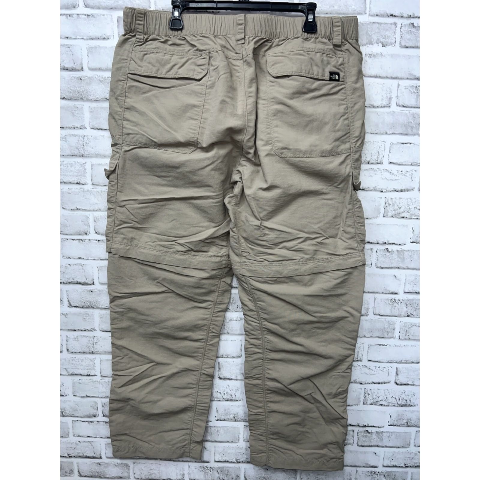 The North Face The North Face Pants Mens XL Beige Inseam 30 Cargo Hiking Style Regular 40x30 Size US 36 / EU 52 - 4 Thumbnail