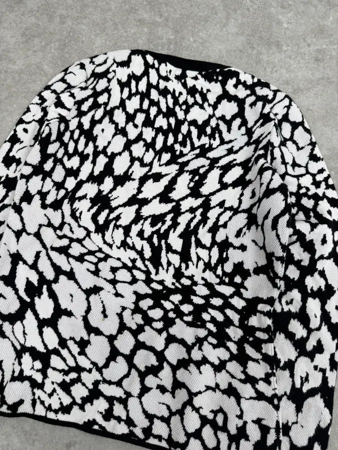 Roberto Cavalli AW2021 Cavalli Black & White Irregular Volcano Pattern Sweater Size S / US 4 / IT 40 - 4 Thumbnail