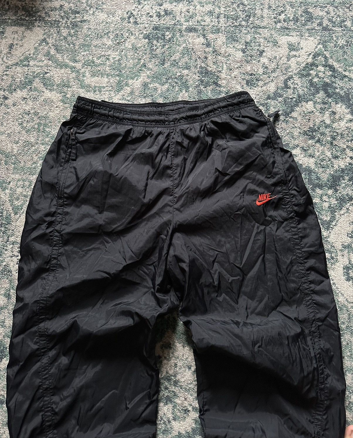 Nike VINTAGE NIKE SWOOSH TN SKEPTA STYLE NYLON TRACK PANTS Y2K XL Size US 36 / EU 52 - 2 Thumbnail