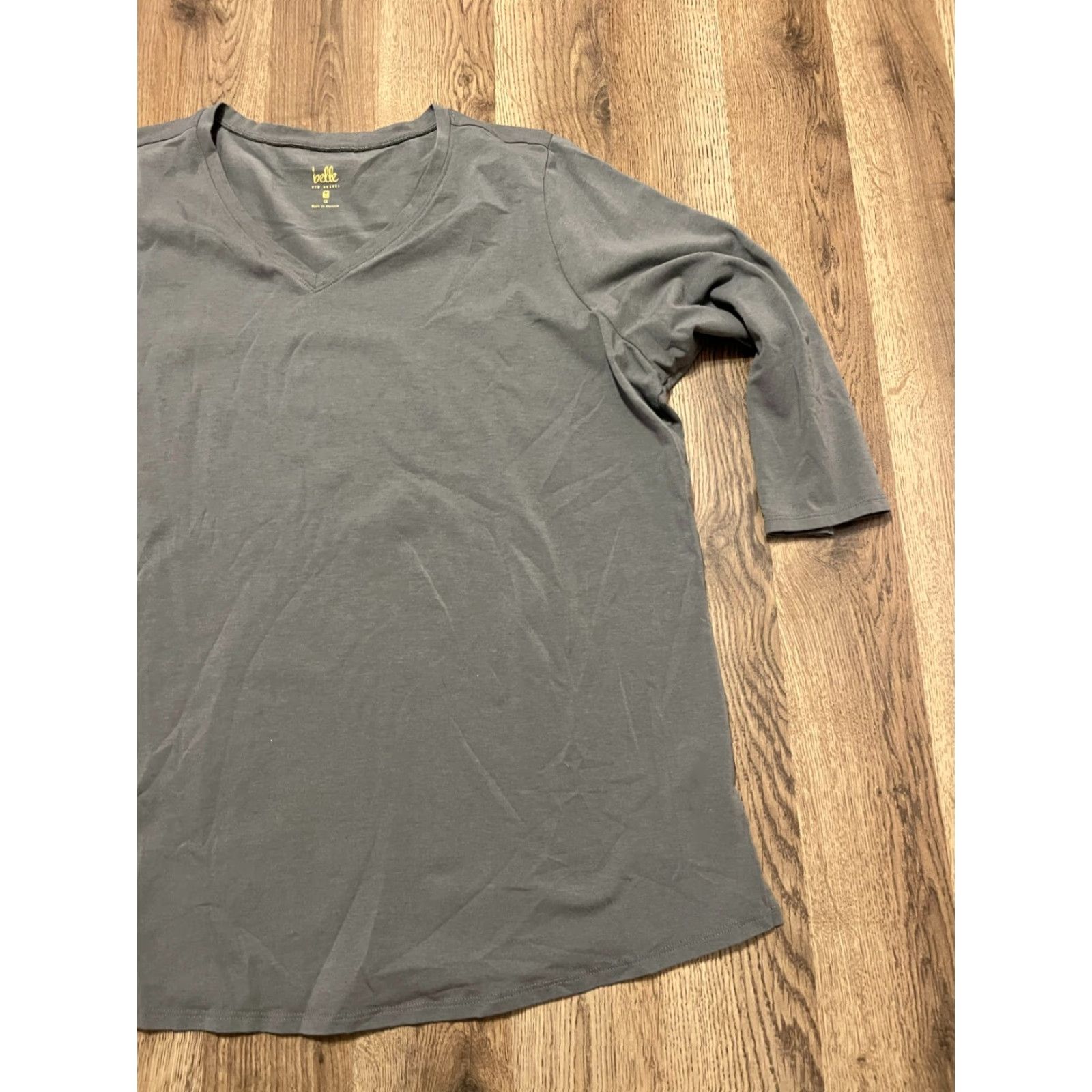 Vintage Belle Shirt Women 1X Green V-neck 3/4 Sleeve Bell Sleeve T-Shirt Plus Size Size XL / US 12-14 / IT 48-50 - 4 Thumbnail