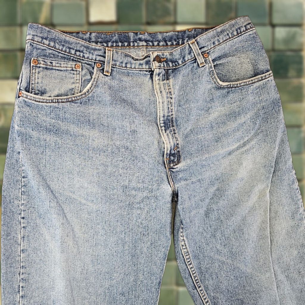Levi's VTG Levi's 560 Jeans Men 40x28 Loose Tapered USA 90s Denim Blue Regular 5-Pocket Wide-Leg Classic Comfort Retro Mint Size US 40 / EU 56 - 1 Thumbnail