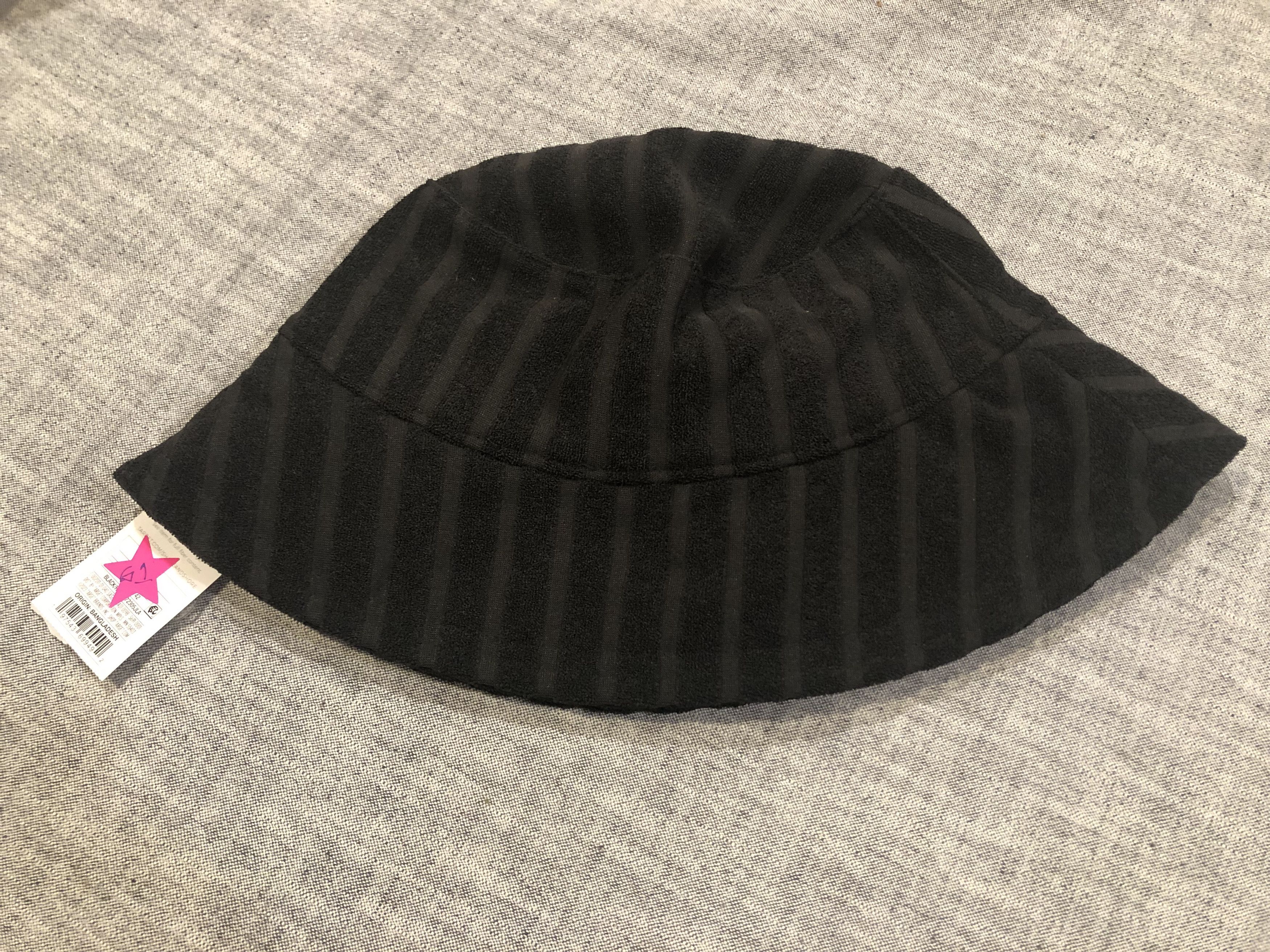 Other Shade & Shore striped black jacquard terry bucket hat Size ONE SIZE - 4 Thumbnail