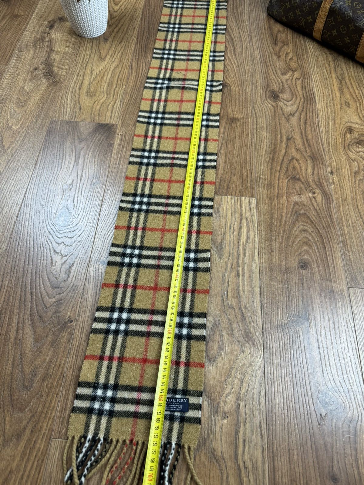 Burberry Vintage wool scarf Burberry’s 90s original luxury item Size ONE SIZE - 4 Thumbnail