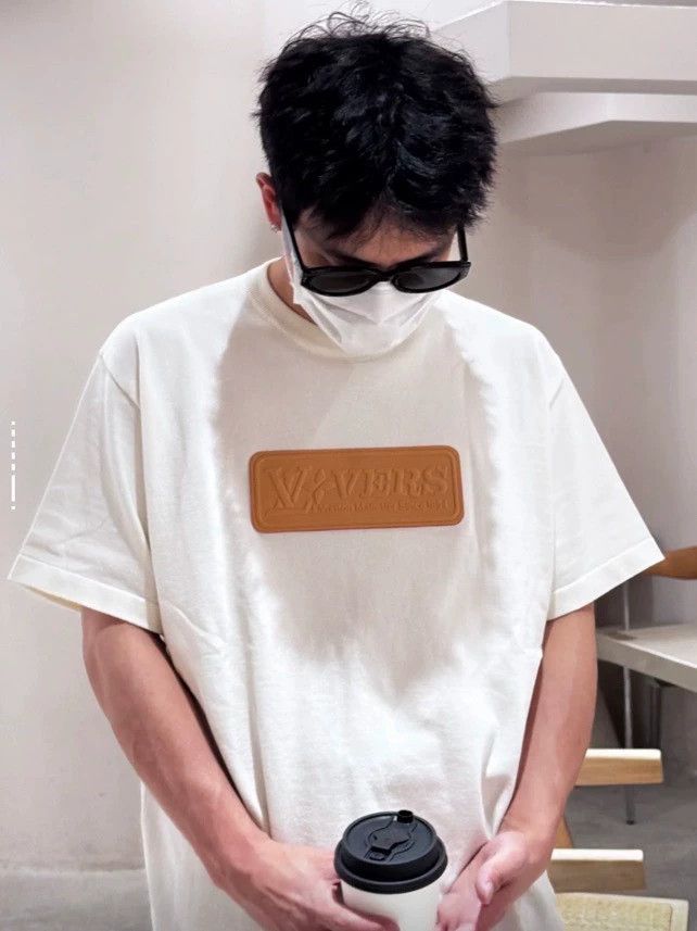 Louis Vuitton Louis Vuitton White leather logo knitted short sleeve Size US XL / EU 56 / 4 - 7 Thumbnail