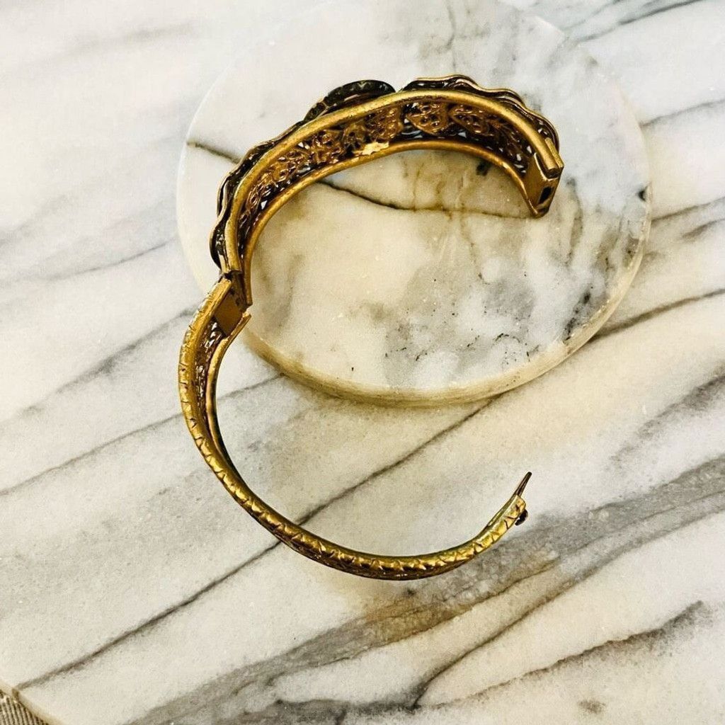 Vintage Antique Filigree Hinged Bangle Bracelet Dark Gold Size ONE SIZE - 6 Thumbnail