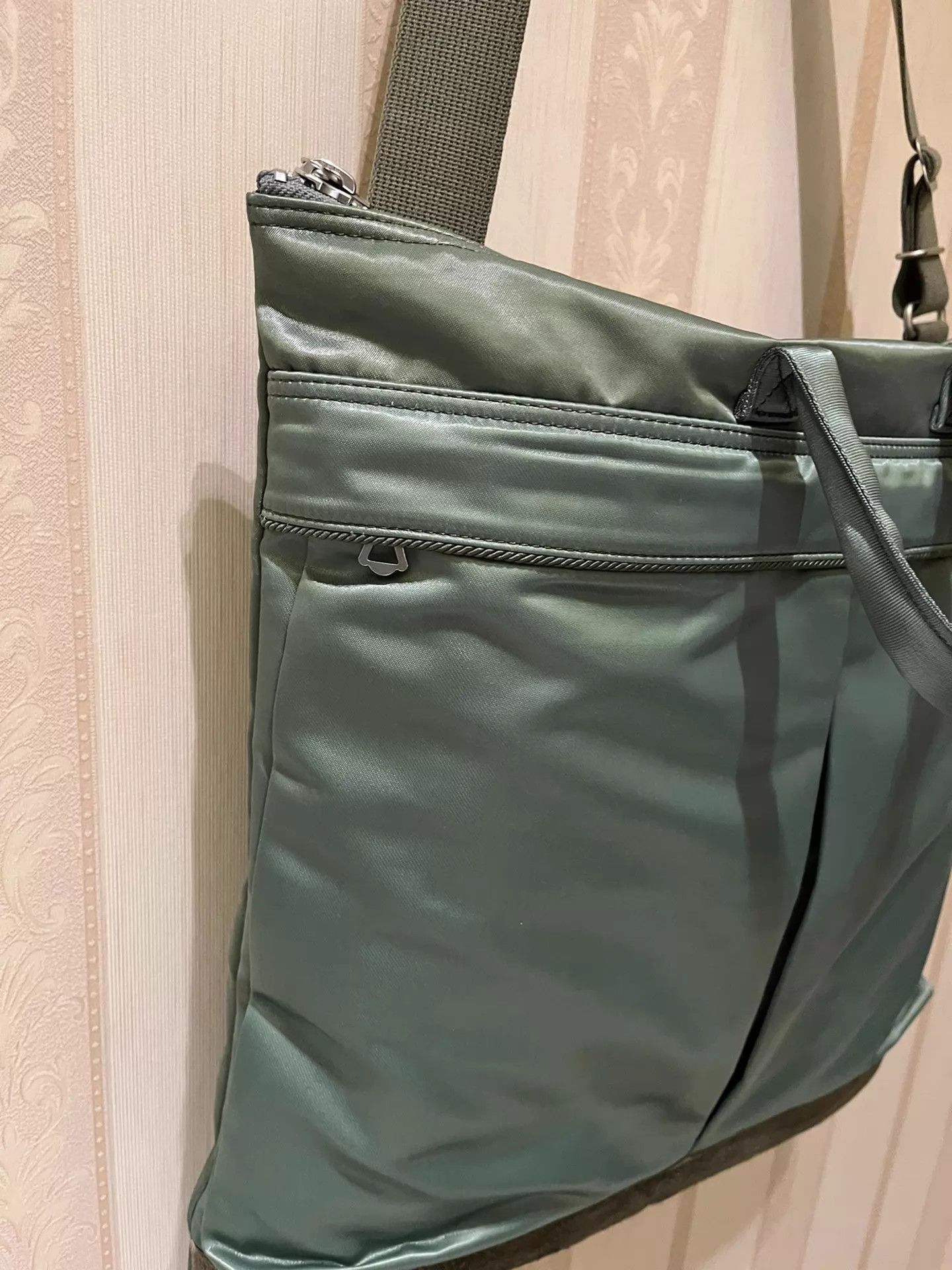 Porter Porter 45x45 Nylon Suede-Bottom Gray-Green New Premium Bag Size ONE SIZE - 5 Thumbnail