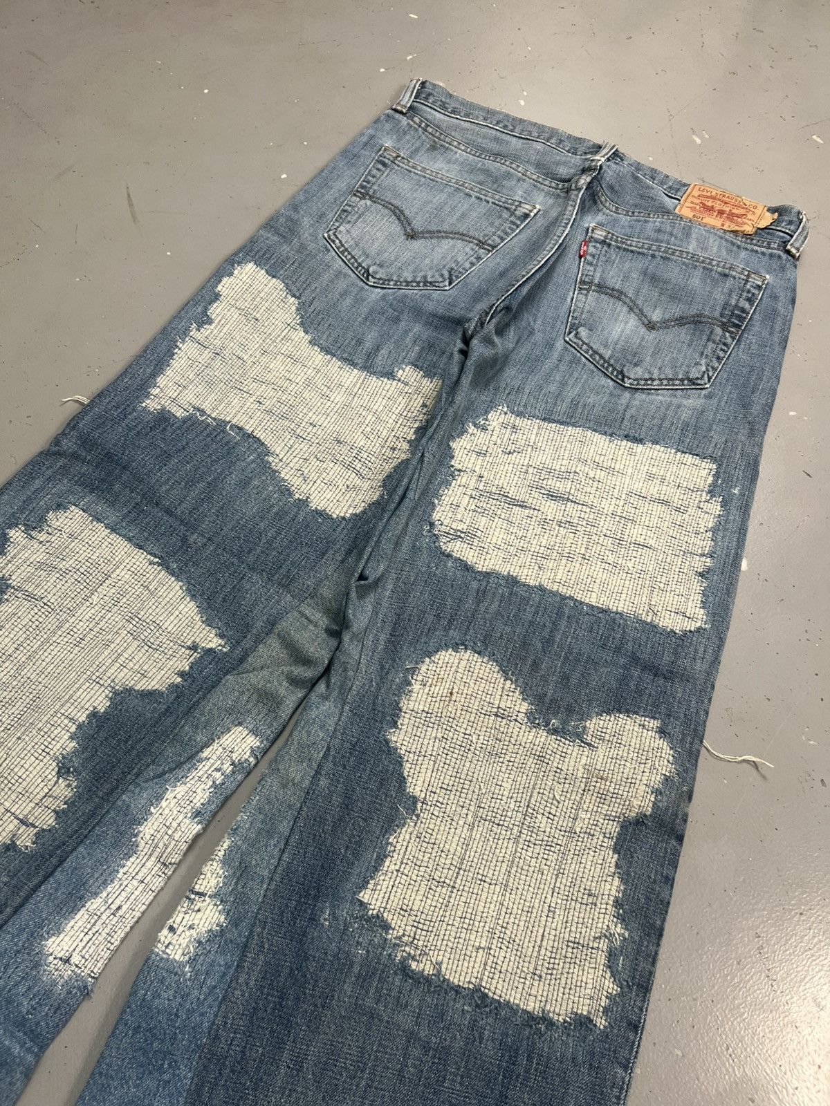 Levi's Rare vintage Levi’s distressed baggy fit denim Size US 34 / EU 50 - 10 Thumbnail