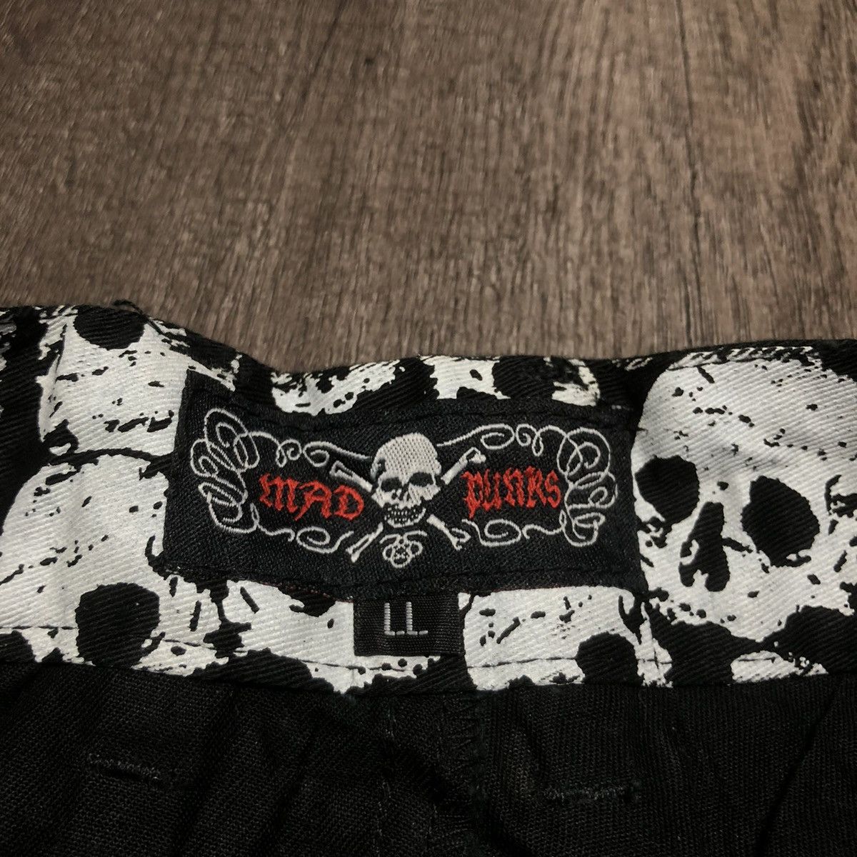 Japanese Brand MAD PUNKS SKULL DESIGN BONDAGE STYLE BOOTCUT PANT Size US 32 / EU 48 - 14 Thumbnail