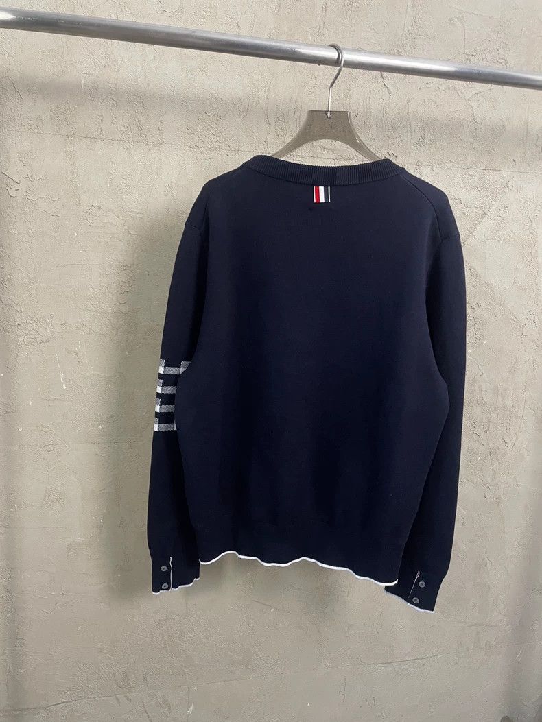 Thom Browne Thom Browne size3 Knitted round neck sweater Size US L / EU 52-54 / 3 - 2 Thumbnail