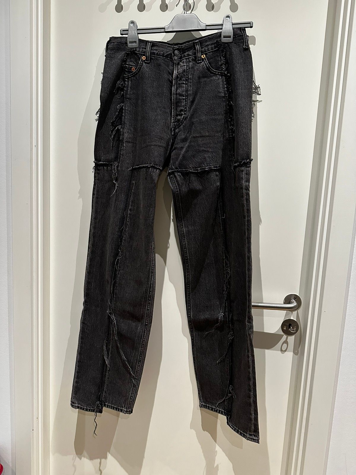 Pre-owned Vetements Reworked Jeans In Black
