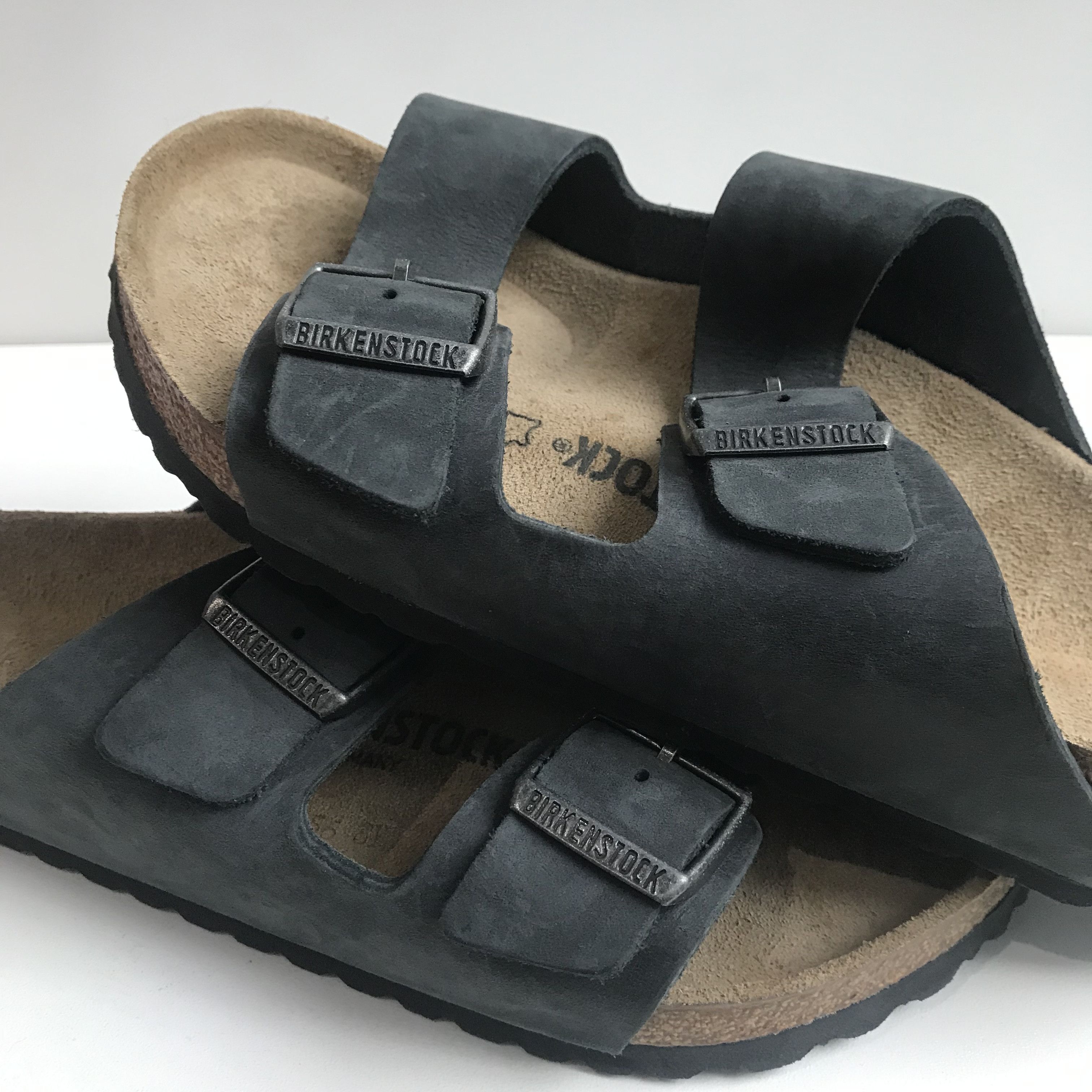 Birkenstock Birkenstock Black nubuck Arizona Leather 41 Cork Two Strap Size US 8 / EU 41 - 5 Thumbnail