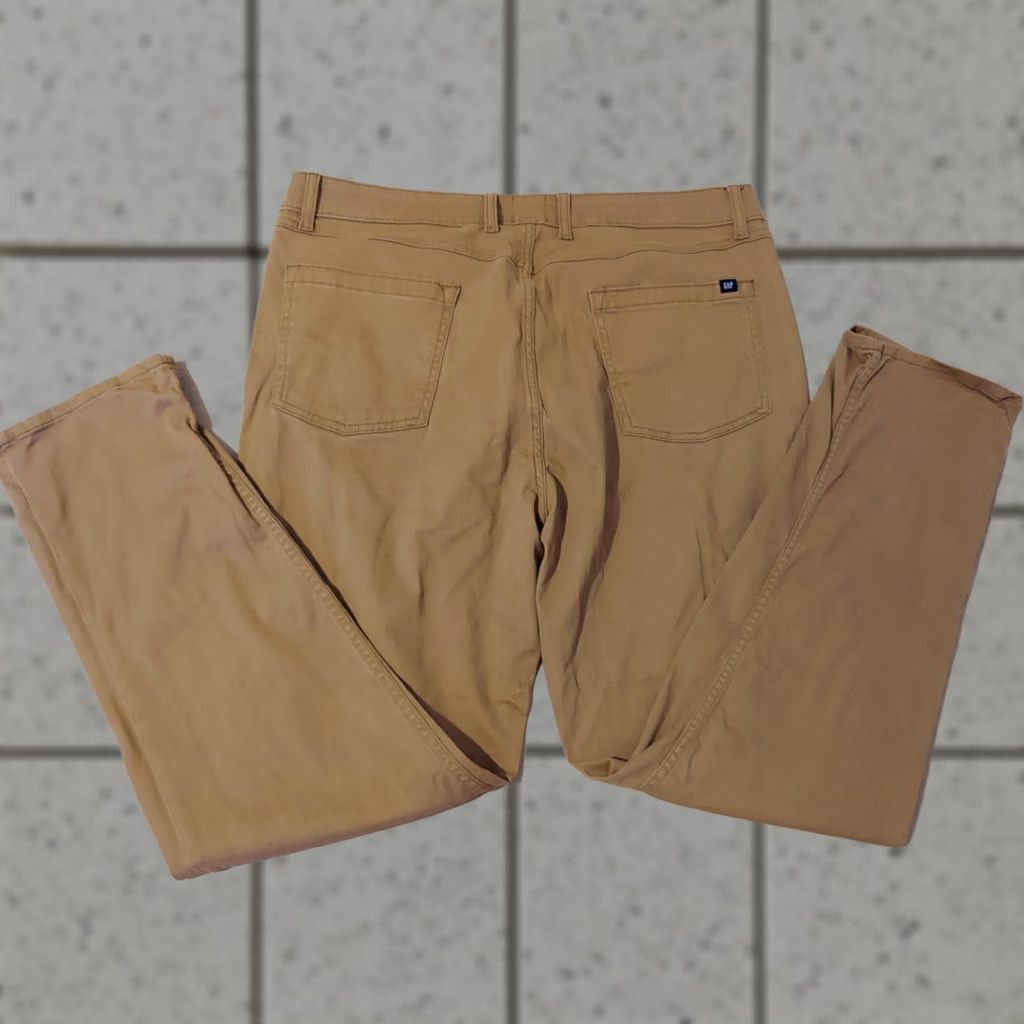 Gap Mens Gap Jeans 38x30 Straight Khaki Cotton Stretch Pants Size US 38 / EU 54 - 1 Thumbnail