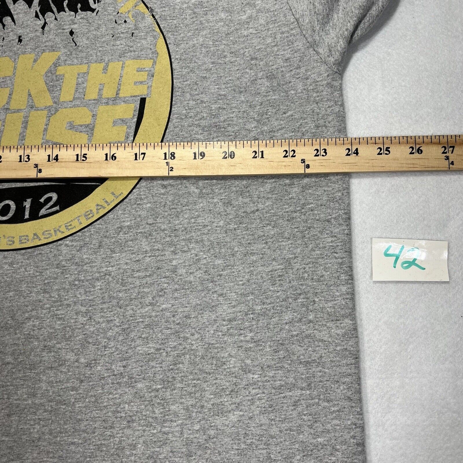 Nike Nike Team UCF Knights Women's Basketball Gray Graphic Tee Size US XL / EU 56 / 4 - 8 Thumbnail