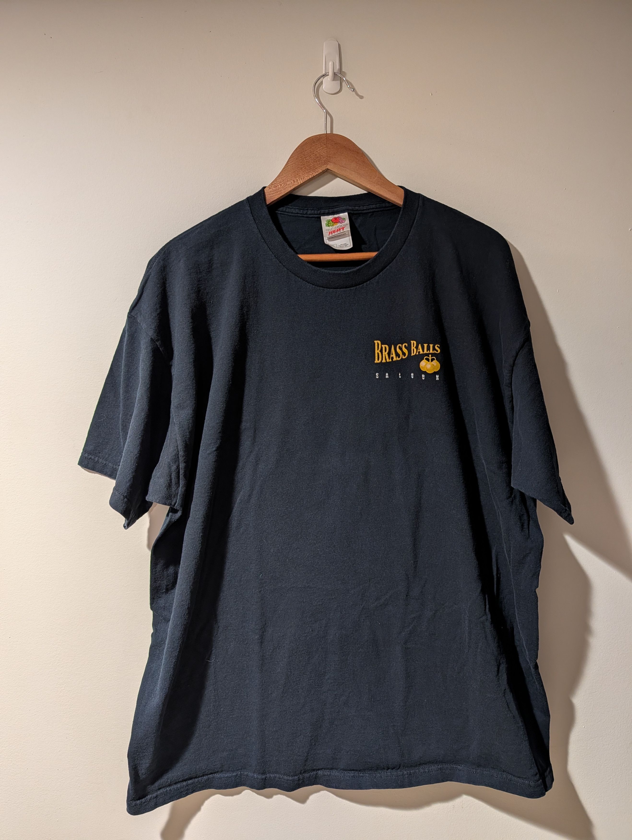 Harley Davidson Vintage Brass Balls Saloon Maryland Motorcycle T-Shirt Size US XXL / EU 58 / 5 - 3 Thumbnail