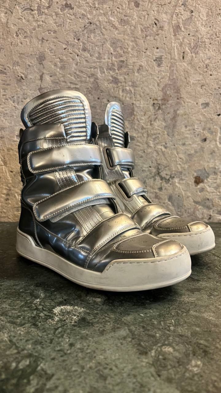 Balmain balmain metallic strap silver leather high-top sneakers Size US 8 / EU 41 - 1 Thumbnail