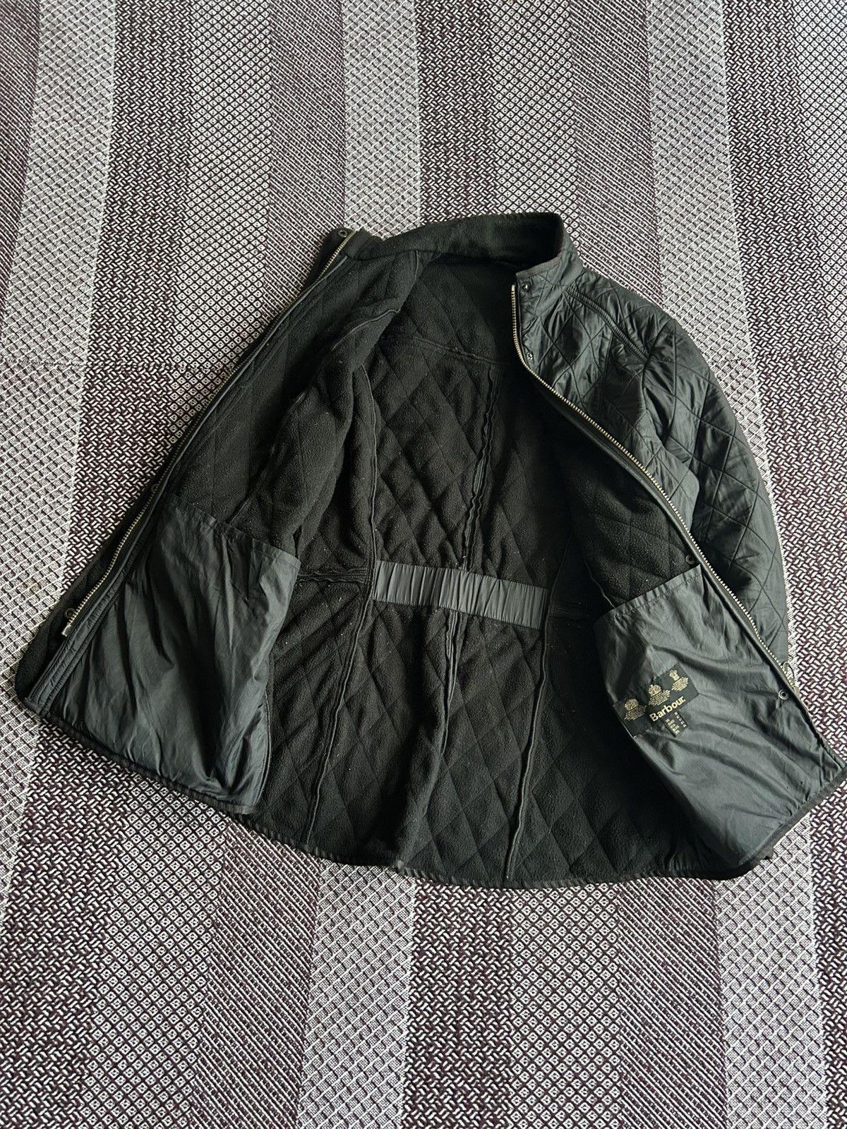 Barbour Vintage Barbour Cavarly Quilted Jacket Mens Solid Style UK16 Size US L / EU 52-54 / 3 - 12 Thumbnail