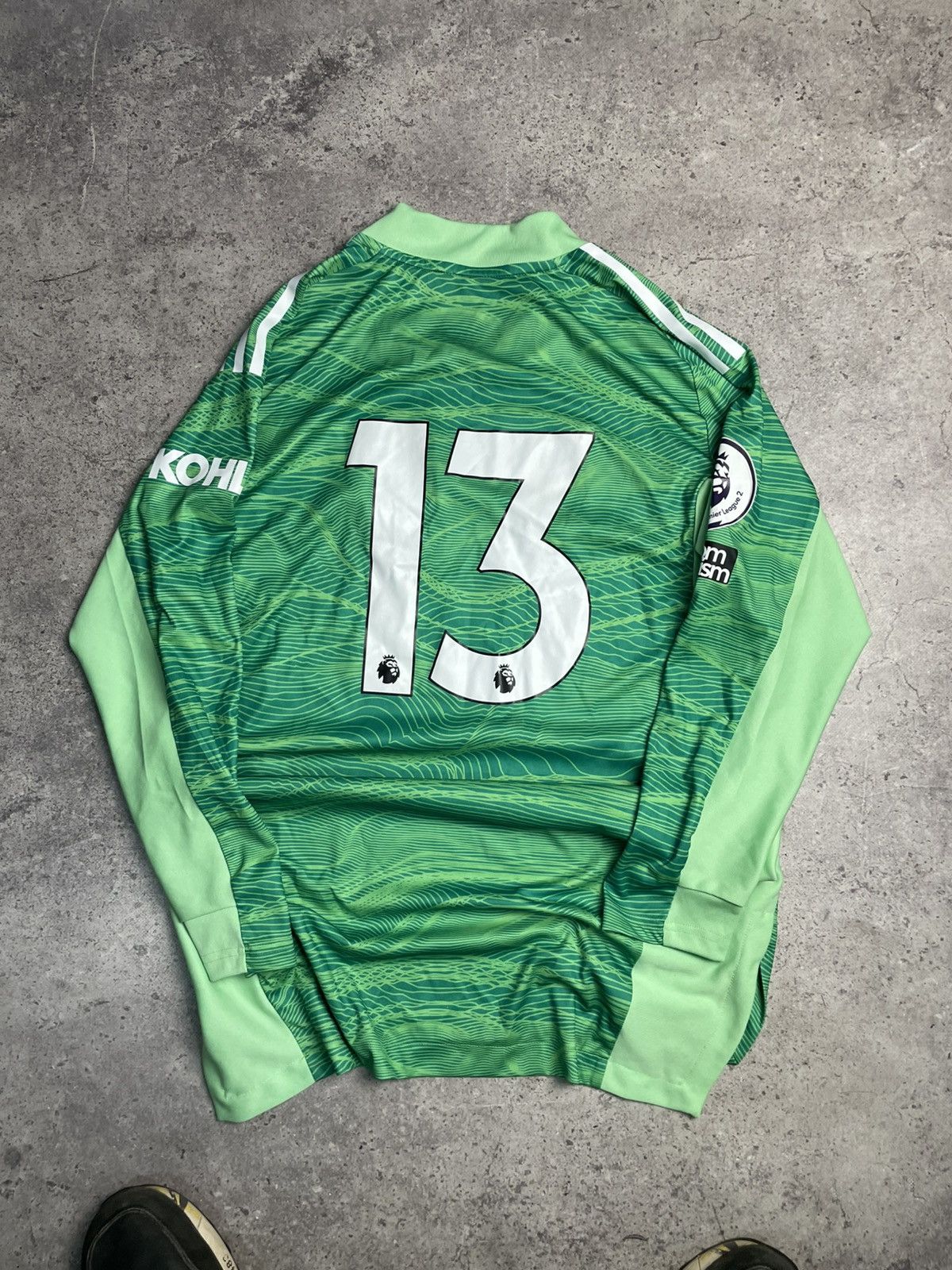 Adidas Adidas #13 number 2021 Long Sleeve Manchester United Jersey Size US M / EU 48-50 / 2 - 2 Thumbnail