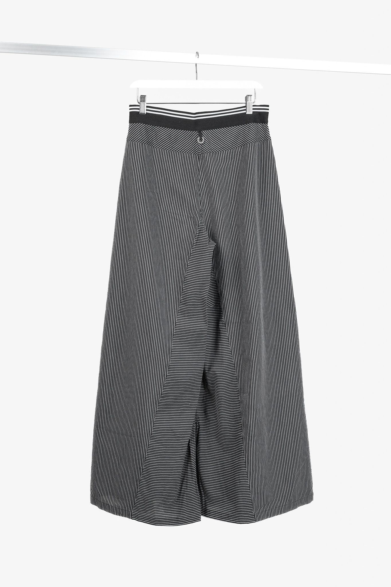 Other Save The Queen SS/19 Black Pinstripe-Cotton Wide-Leg Pants Size 30" / US 8 / IT 44 - 2 Thumbnail