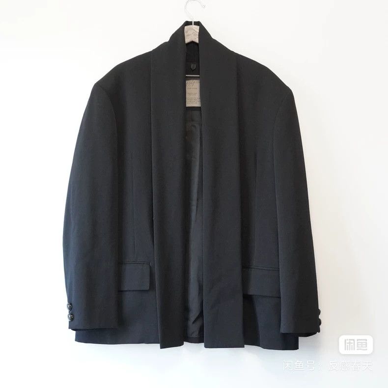 Yohji Yamamoto yohji yamamoto1991 AW Taoist Robe Tortoise Shell Button Jac Size US M / EU 48-50 / 2 - 2 Thumbnail
