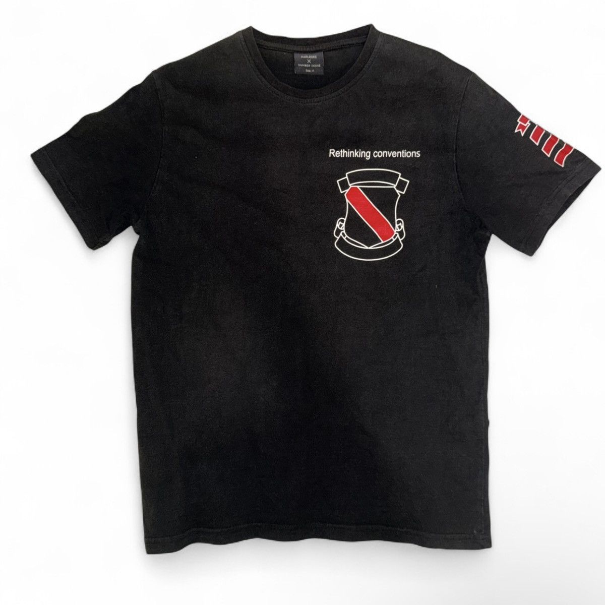 Number (N)ine number nine x marlboro red shield t-shirt Size US S / EU 44-46 / 1 - 1 Thumbnail