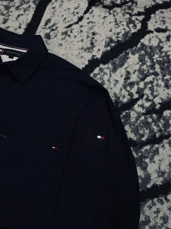 Tommy Hilfiger Tommy Hilfiger navy blue logo overshirt shirt S Size US S / EU 44-46 / 1 - 4 Thumbnail