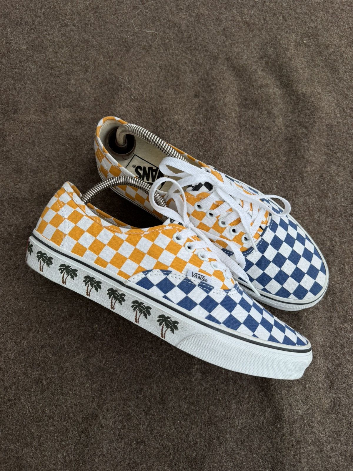 Vans Vans Sneakers Size US 9.5 / EU 42-43 - 1 Thumbnail