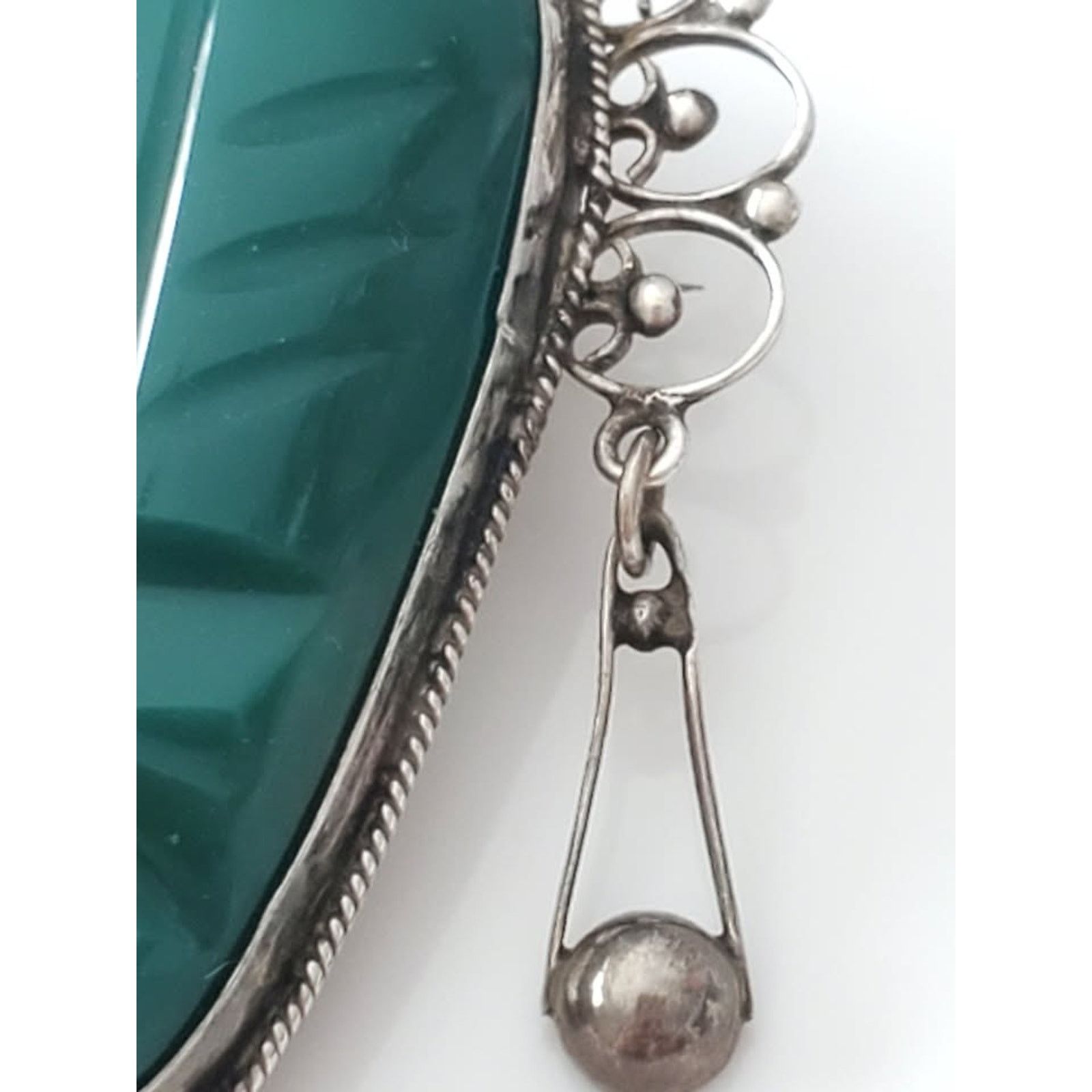 Other Vintage Sterling Silver Chrysoprase Mayan Warrior Brooch Size ONE SIZE - 3 Thumbnail