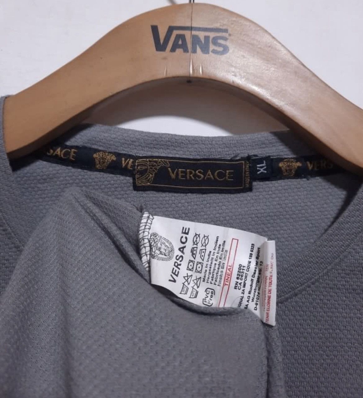 Versace × Versace Jeans Couture × Vintage Vintage Versace Medusa Long Sleeve Size US M / EU 48-50 / 2 - 3 Thumbnail