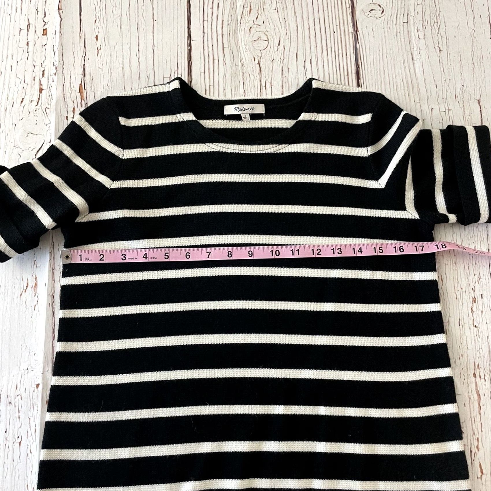 Madewell VINTAGE? Madewell Short Sleeve Striped Sweater Top Women's Small Black White Wool Blend Size S / US 4 / IT 40 - 3 Thumbnail