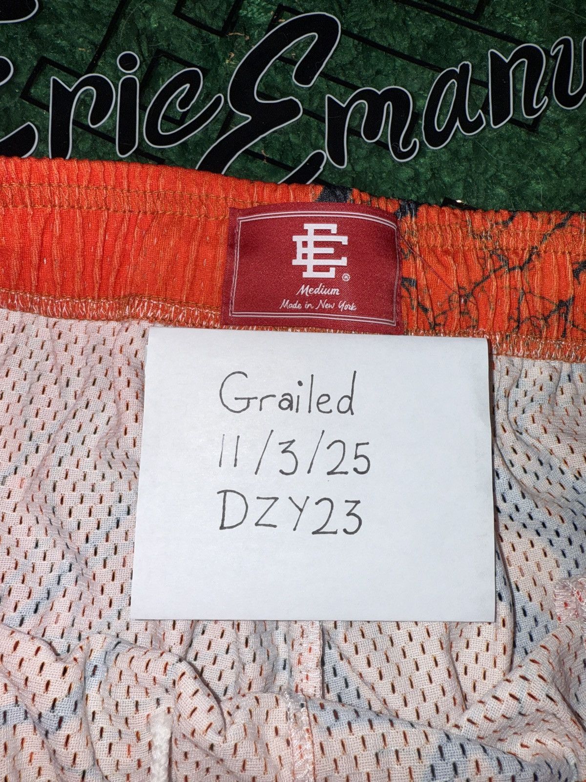 Eric Emanuel Eric Emanuel Halloween Exclusive Basic Red Shorts Size US 30 / EU 46 - 2 Thumbnail