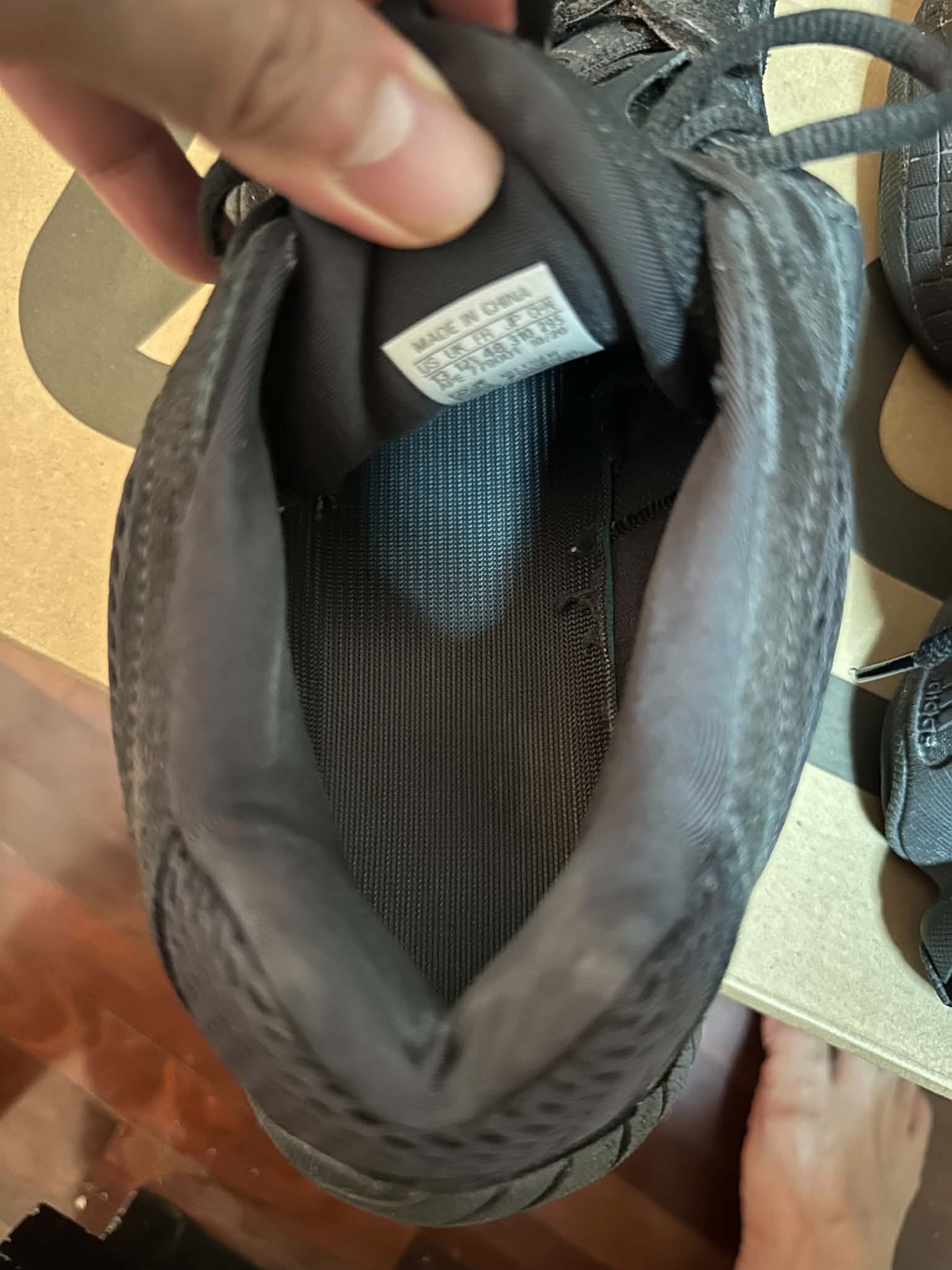 Yeezy Adidas Yeezy 500 Utility Black Size US 12.5 / EU 45-46 - 11 Thumbnail