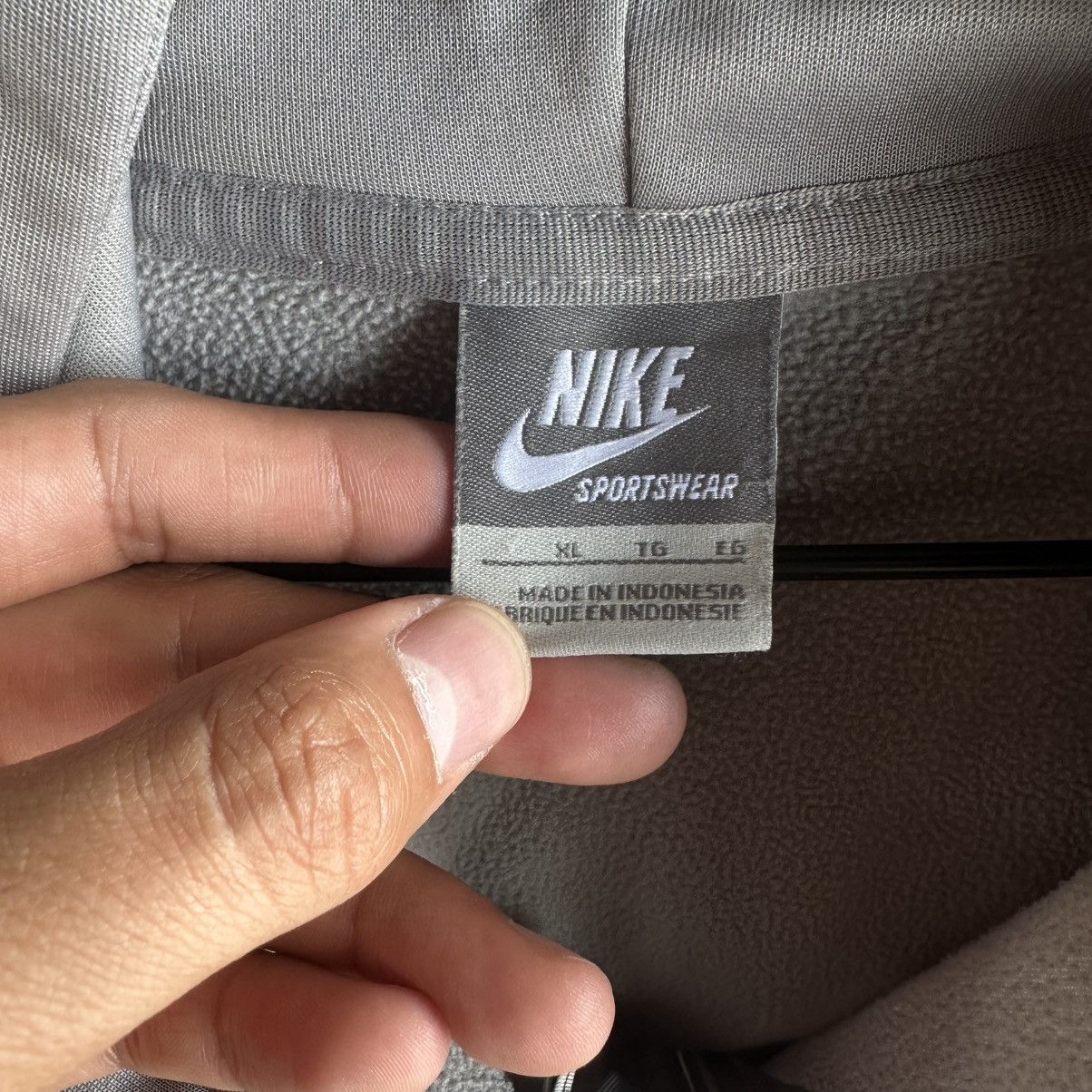 Vintage Vintage Nike Track Jacket Mens XL Gray Black Embroidered Size US XL / EU 56 / 4 - 8 Thumbnail