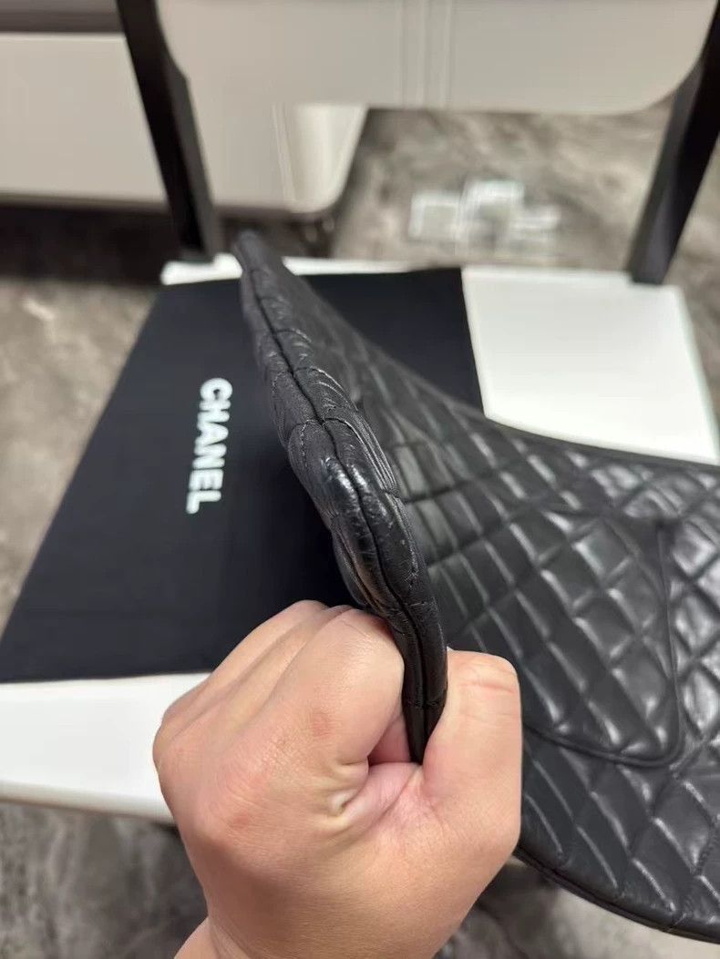 Chanel Chanel Black Lambskin Clutch Bag -2505 Size ONE SIZE - 5 Thumbnail