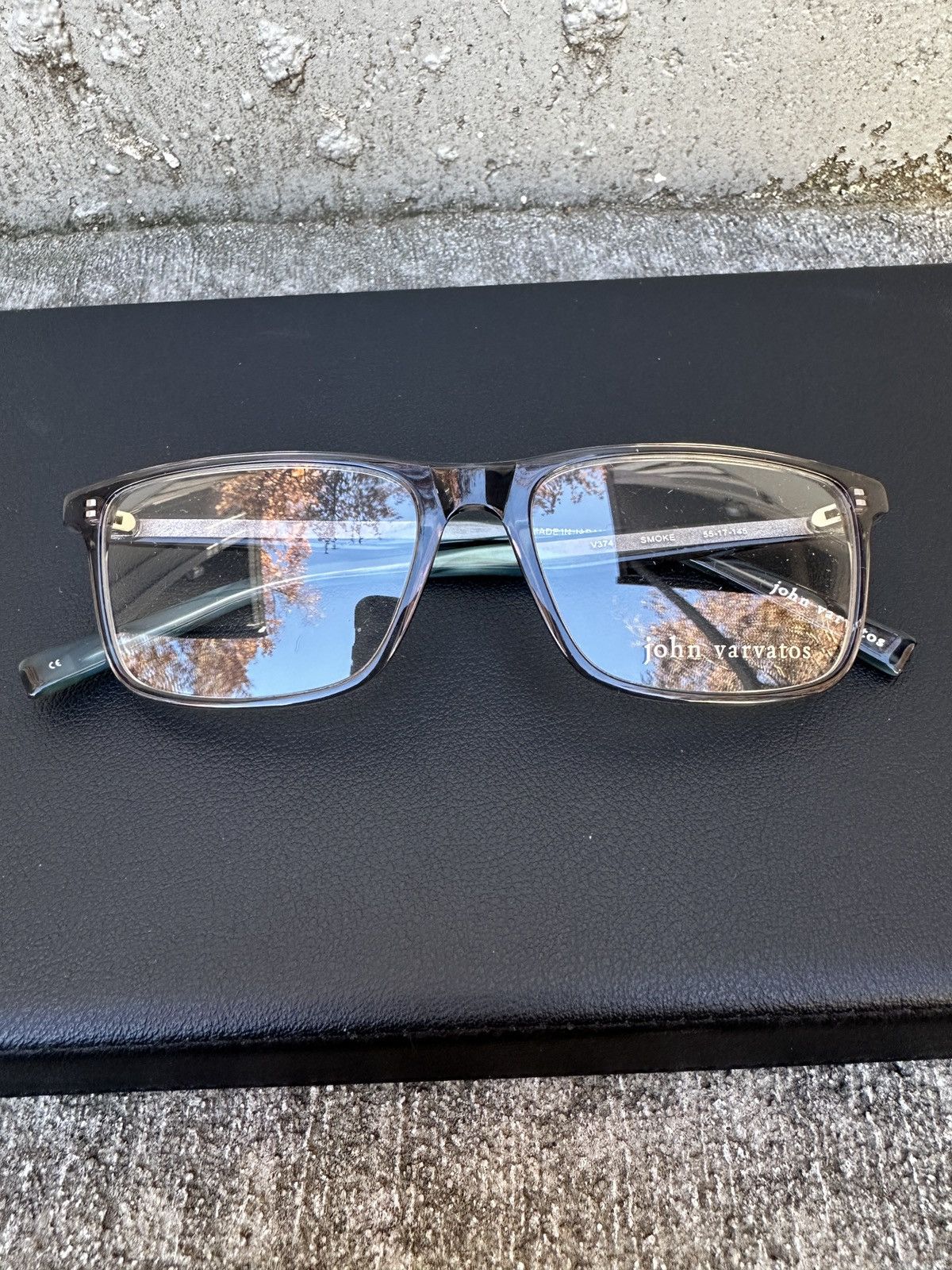 John Varvatos V374 55-17-145 Smoke Glasses Size ONE SIZE - 1 Thumbnail