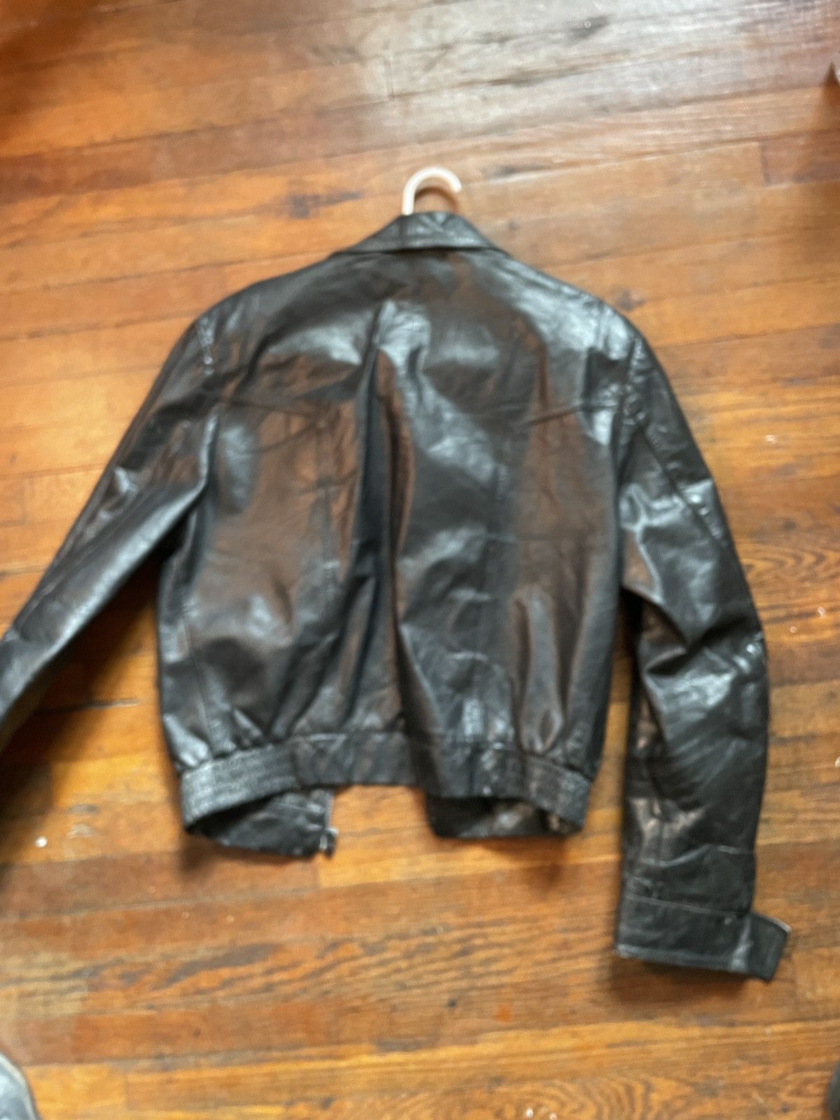 Vintage Thrashed cropped leather jacket Size US M / EU 48-50 / 2 - 4 Thumbnail
