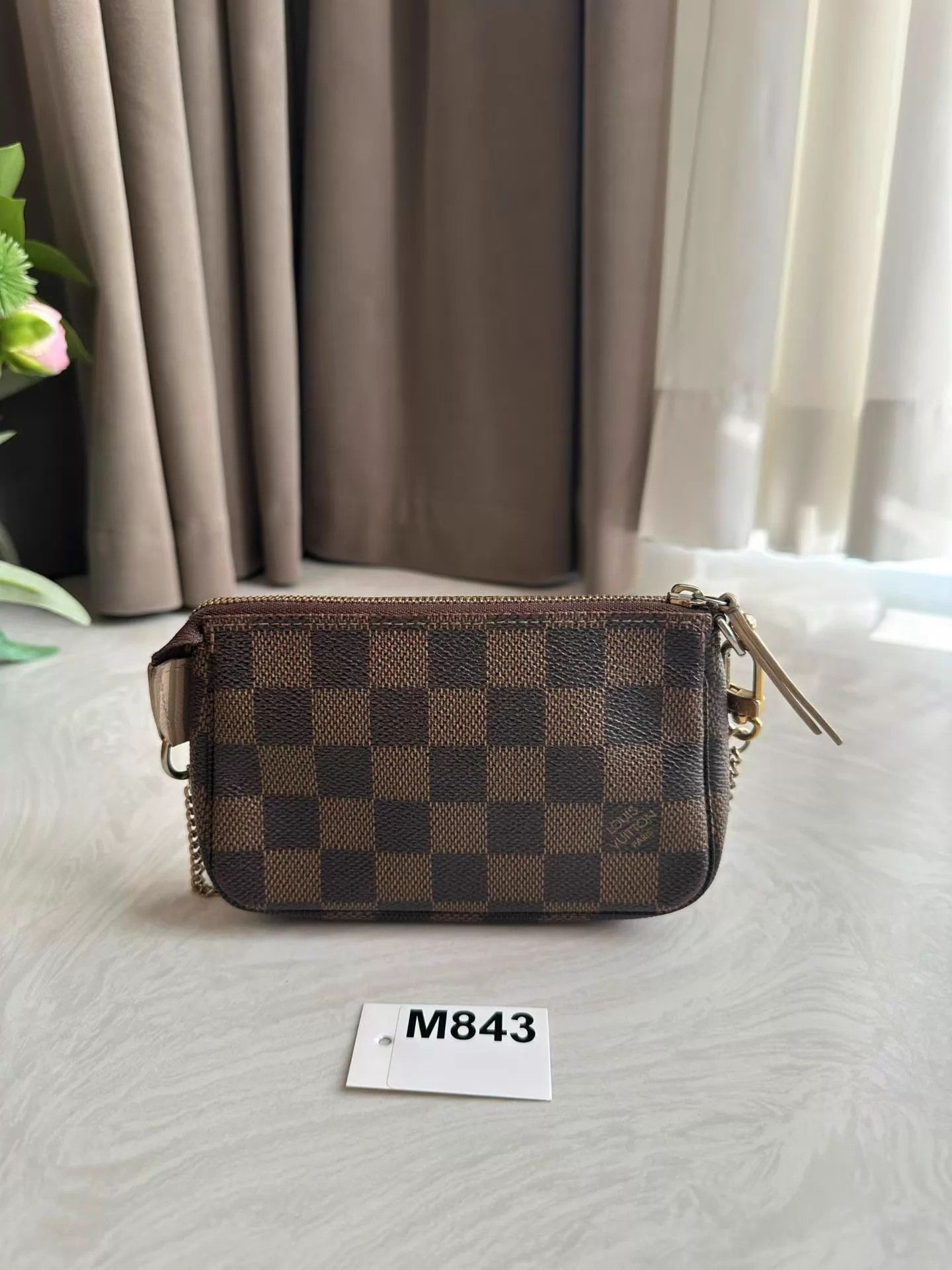 Louis Vuitton LV Hardcase Graffiti Mini Bag Brown Damier M843 Size ONE SIZE - 4 Thumbnail
