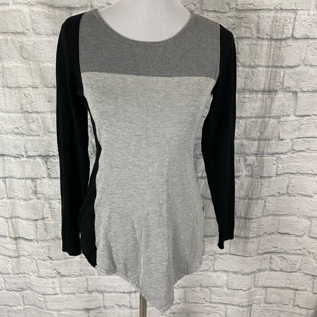 White House Black Market White House black market women S scoopneck pullover longslee Size S / US 4 / IT 40 - 1 Thumbnail