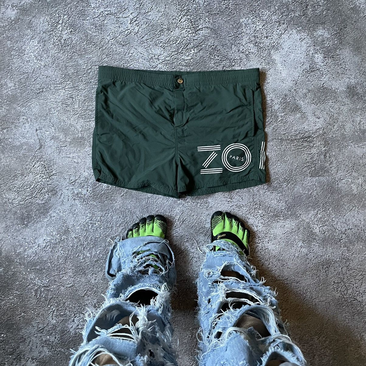 Vintage Vintage Y2K Kenzo Baggy Cargo Shorts Streetwear Green 31 Size US 31 - 1 Thumbnail
