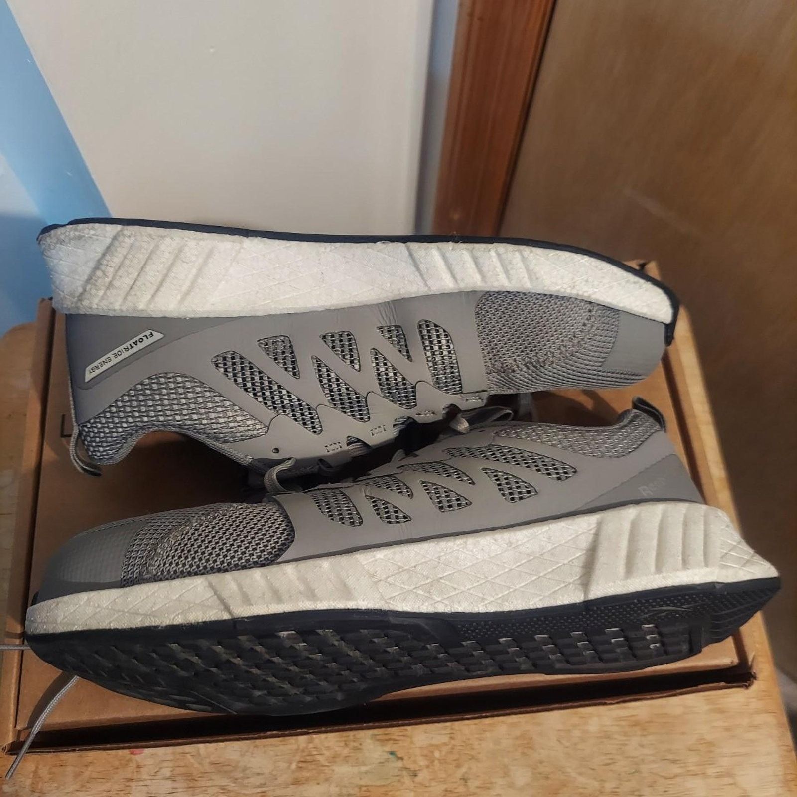 Reebok Reebok Fusion Flexweave RB5423 Men's US 7 M Work Shoes NWOT Size US 7 / EU 40 - 5 Thumbnail