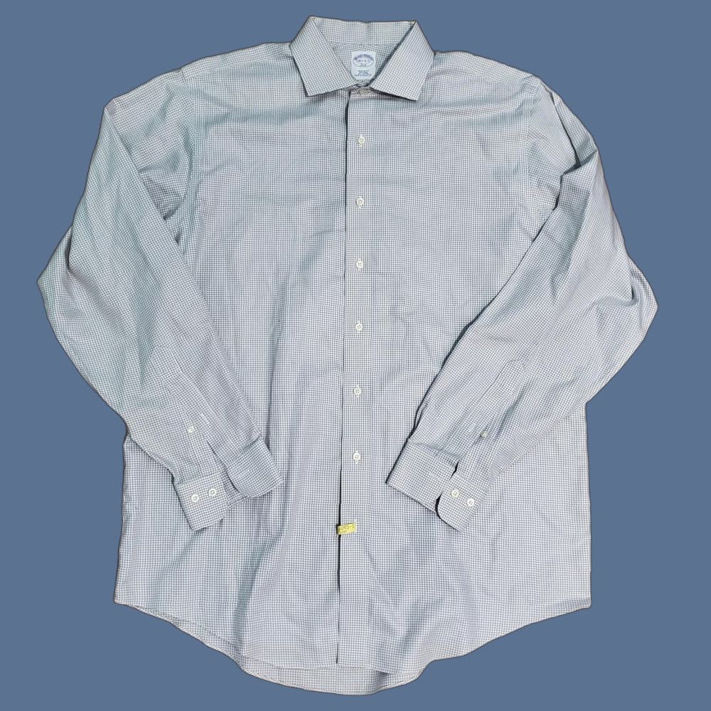 Brooks Brothers Brooks Brothers 346 Shirt Mens Extra Large Gray Plaid Regular Fit Non-Iron Dress Shirt Size 46R - 1 Thumbnail